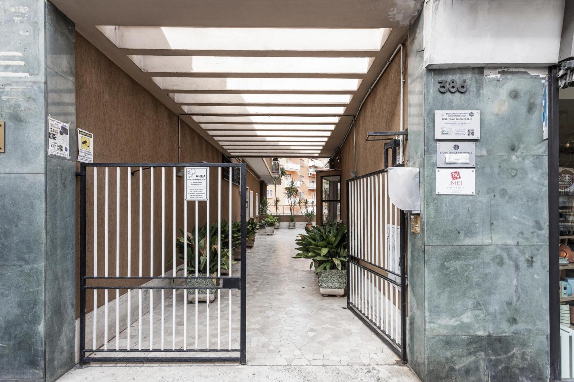 Aurelia 386 Vatican House Rome Buitenkant foto